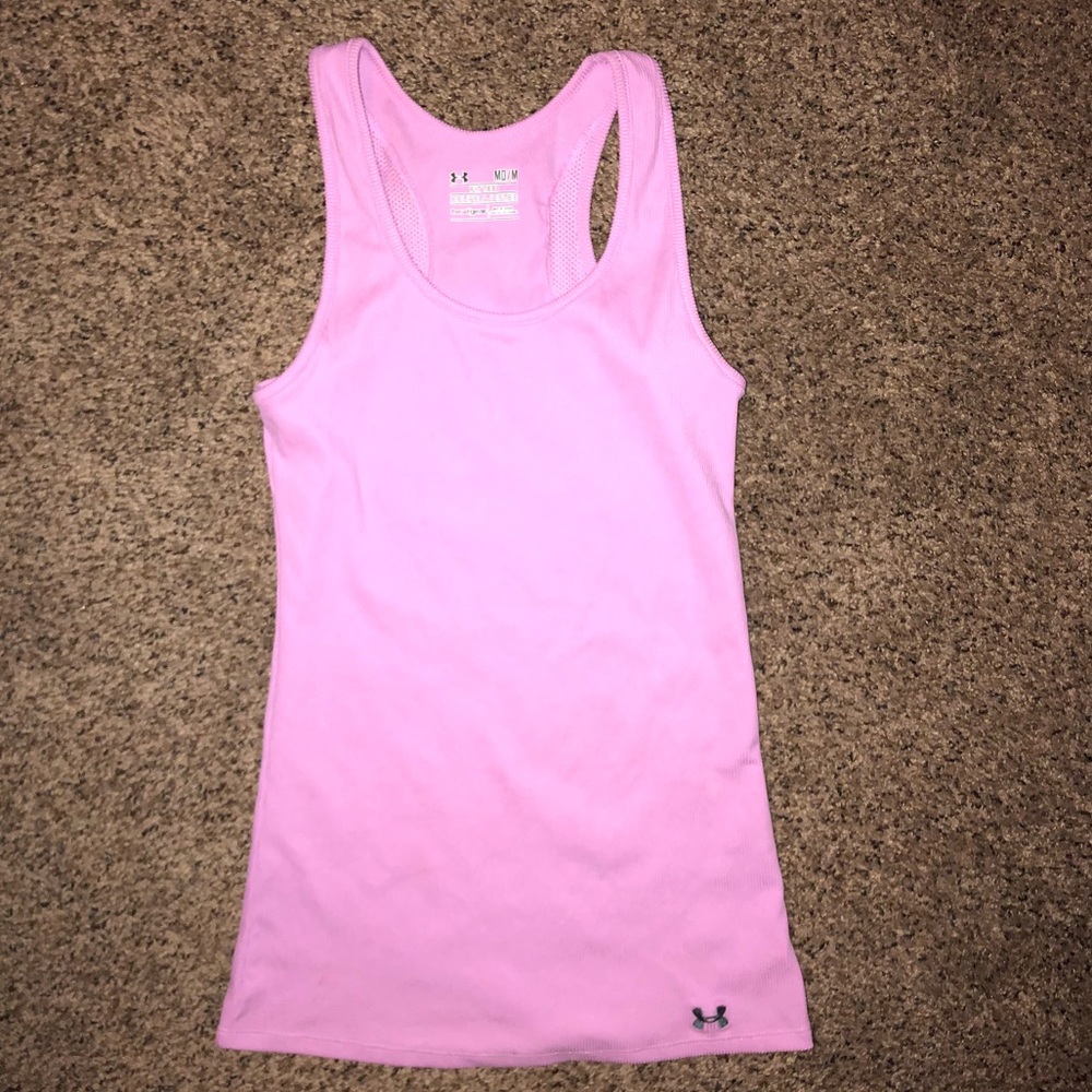 Fitted Under Armour tank